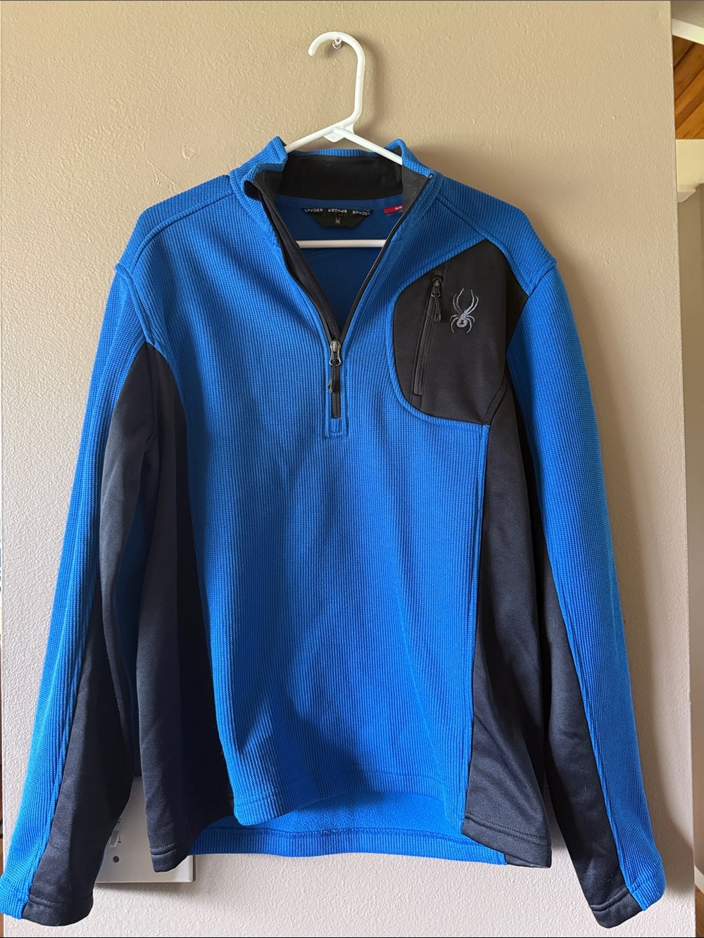 Spyder Men's Ski Pullover Jacket in Blue and Black